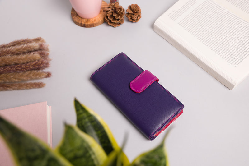 "Personalised women’s leather purse with RFID protection"