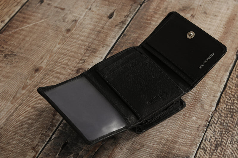 Personalised Engraved Black Leather Purse