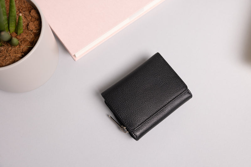 Personalised Engraved Black Leather Purse