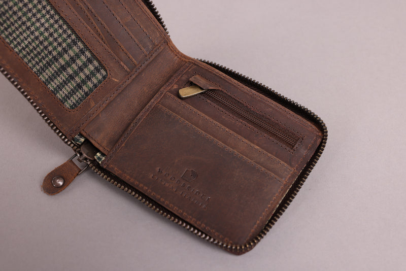Personalised Engraved Rustic Brown Bifold Leather Zip Around Wallet