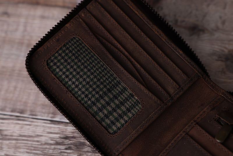 Personalised Engraved Rustic Brown Bifold Leather Zip Around Wallet