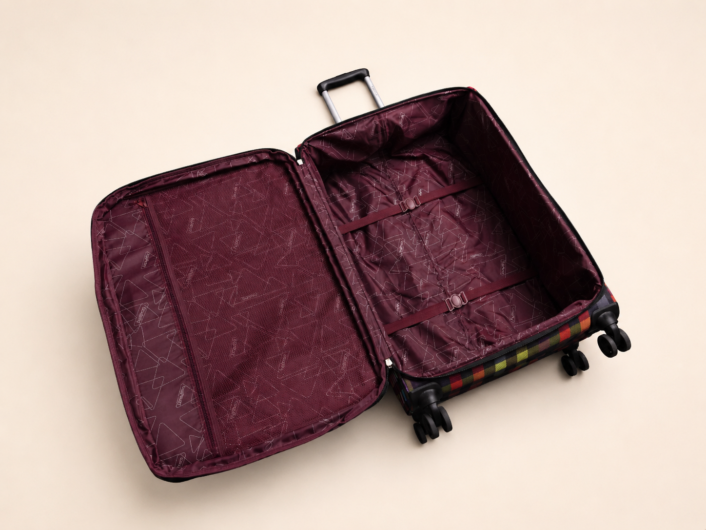 Highbury 3-Piece Luggage Set with 8 Spinner Wheels – Polyester Suitcases 20", 24", 28" (Cabin, Medium & Large)
