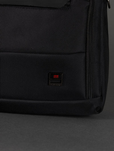 Highbury Black Business Bag – Professional Laptop Briefcase with Organiser Sections & Shoulder Strap