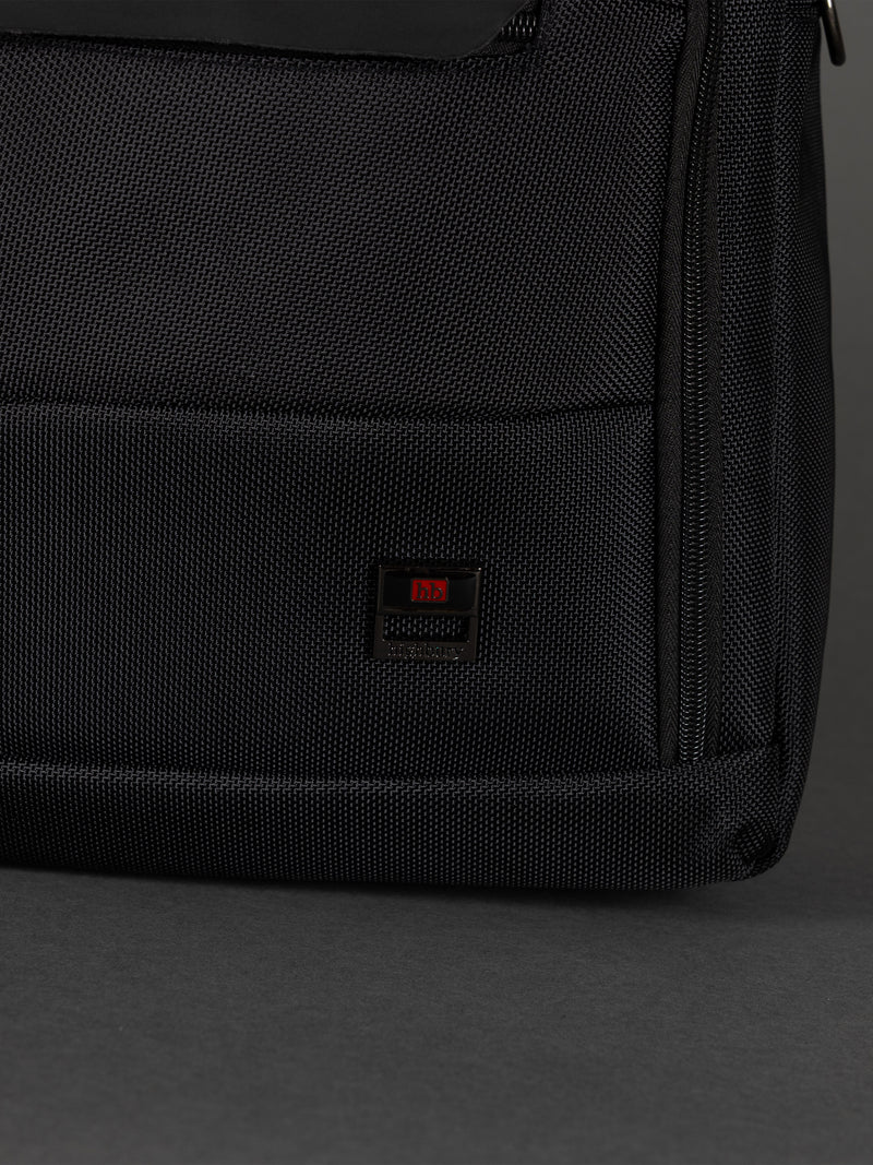 Highbury Black Business Bag – Professional Laptop Briefcase with Organiser Sections & Shoulder Strap