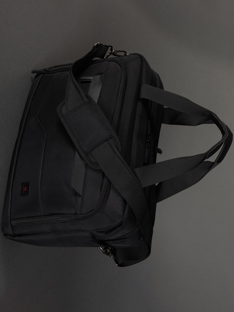 "Durable polyester laptop bag with shoulder strap"