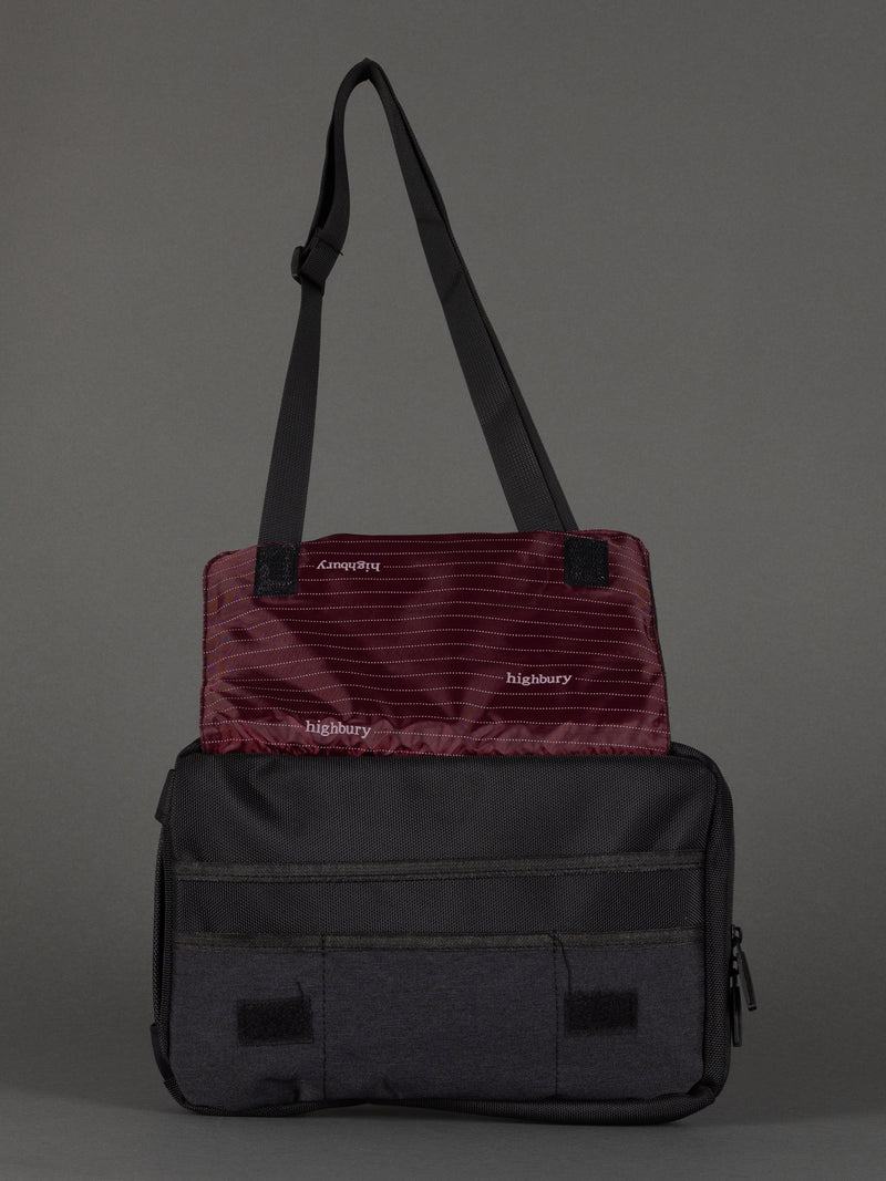 Highbury Compact Travel Bag – Your Essential Travel Companion