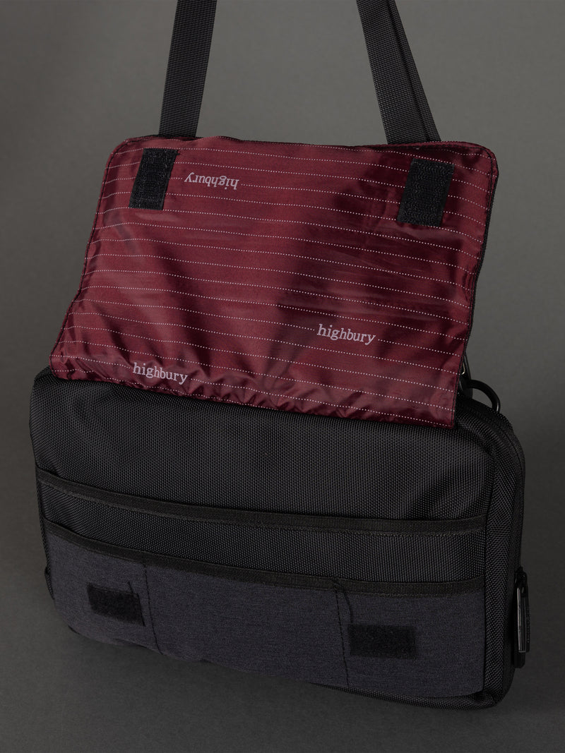 Highbury Compact Travel Bag – Your Essential Travel Companion