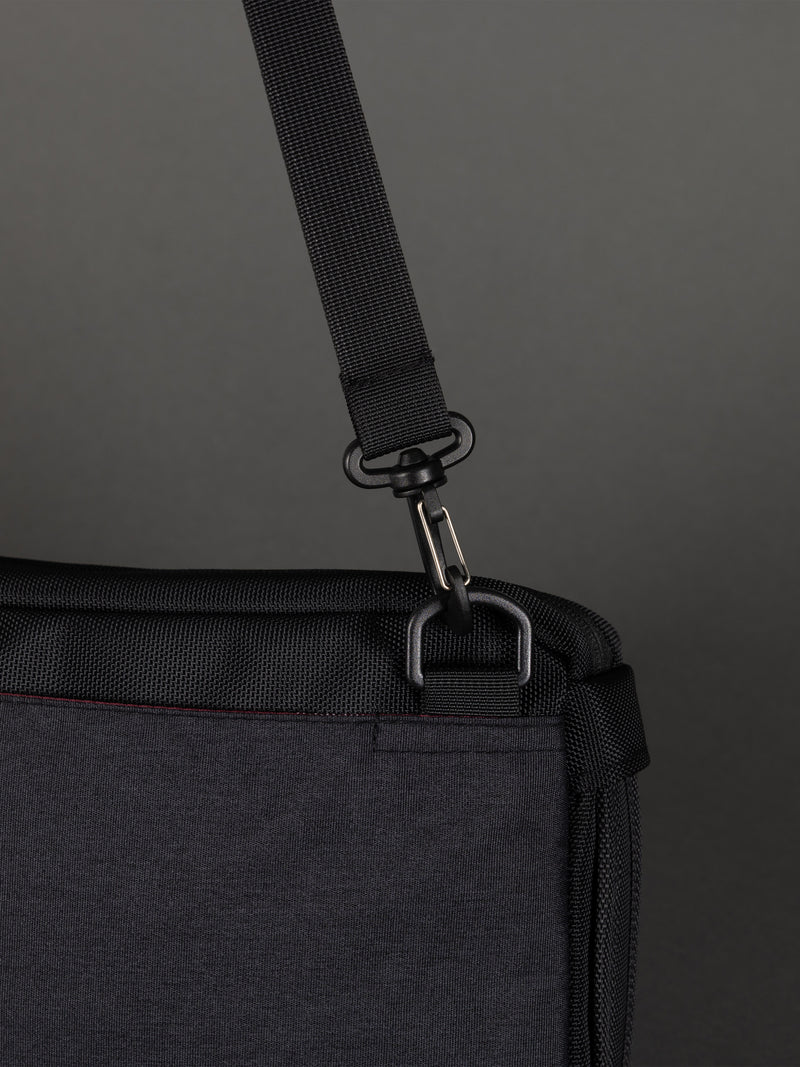 Highbury Compact Travel Bag – Your Essential Travel Companion