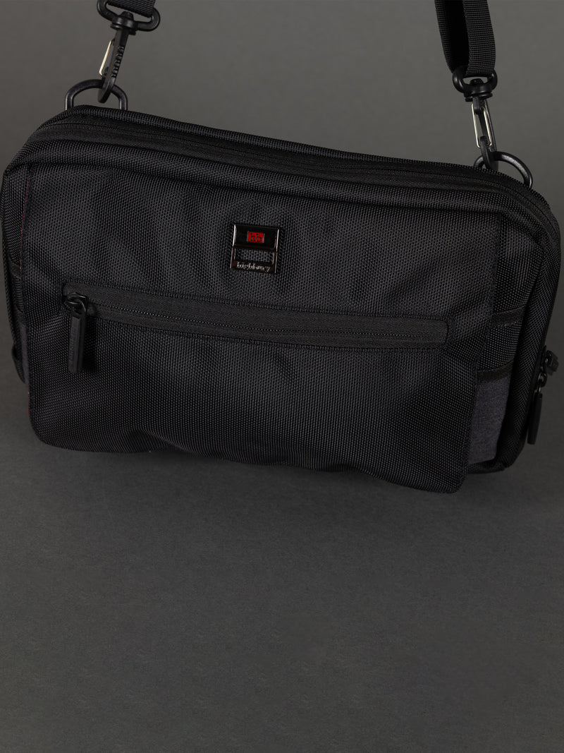 Highbury Compact Travel Bag – Your Essential Travel Companion