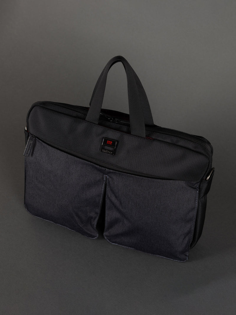 "Professional slim laptop travel bag for students and commuters"