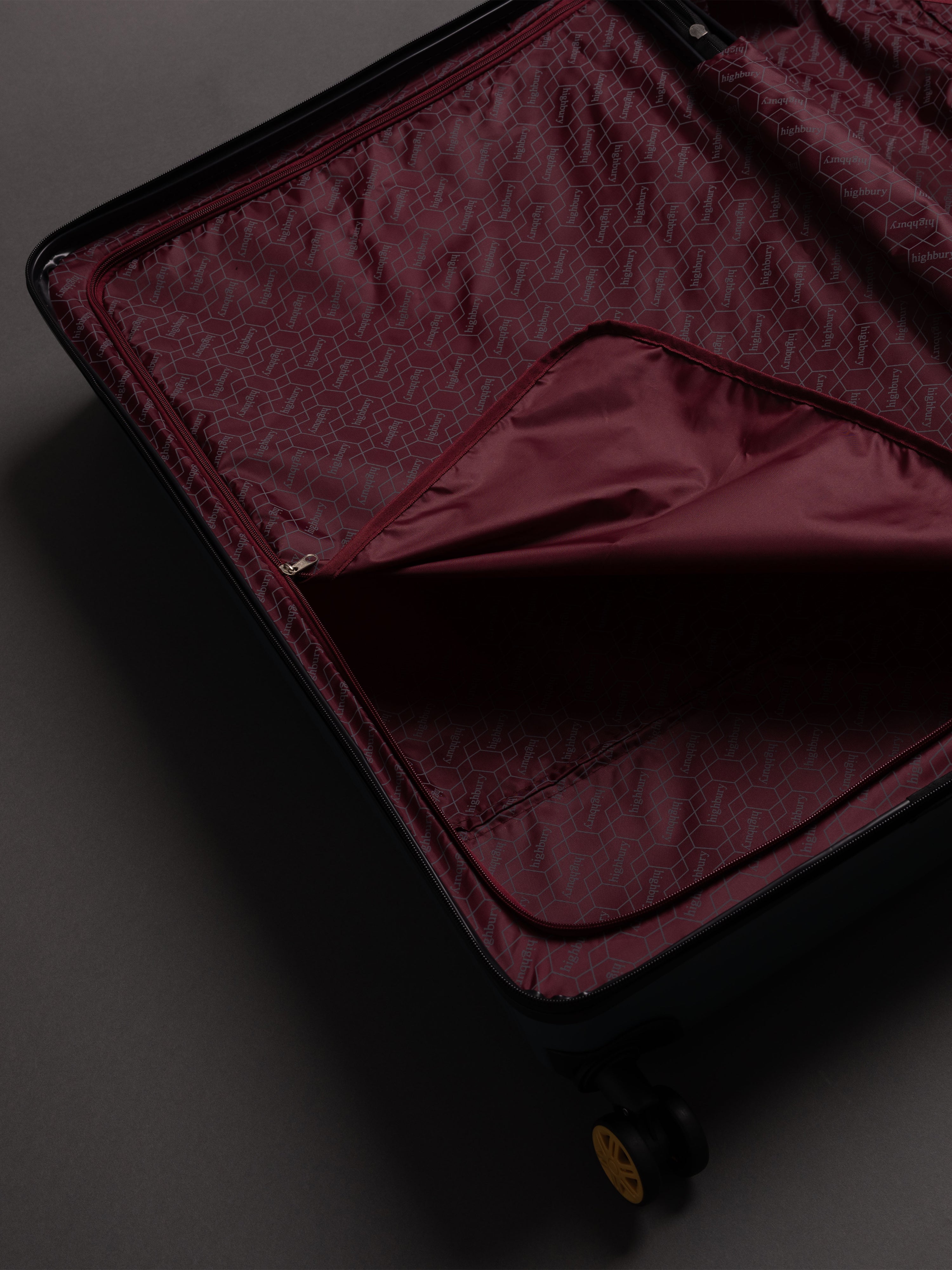 Highbury Burgundy Hardside Luggage Polypropylene Hard-Shell Spinner/Suitcase Set with 8 Wheels - 29 inches, 25 inches, 20 inches