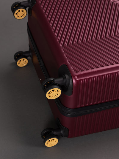 Highbury Burgundy Hardside Luggage Polypropylene Hard-Shell Spinner/Suitcase Set with 8 Wheels - 29 inches, 25 inches, 20 inches