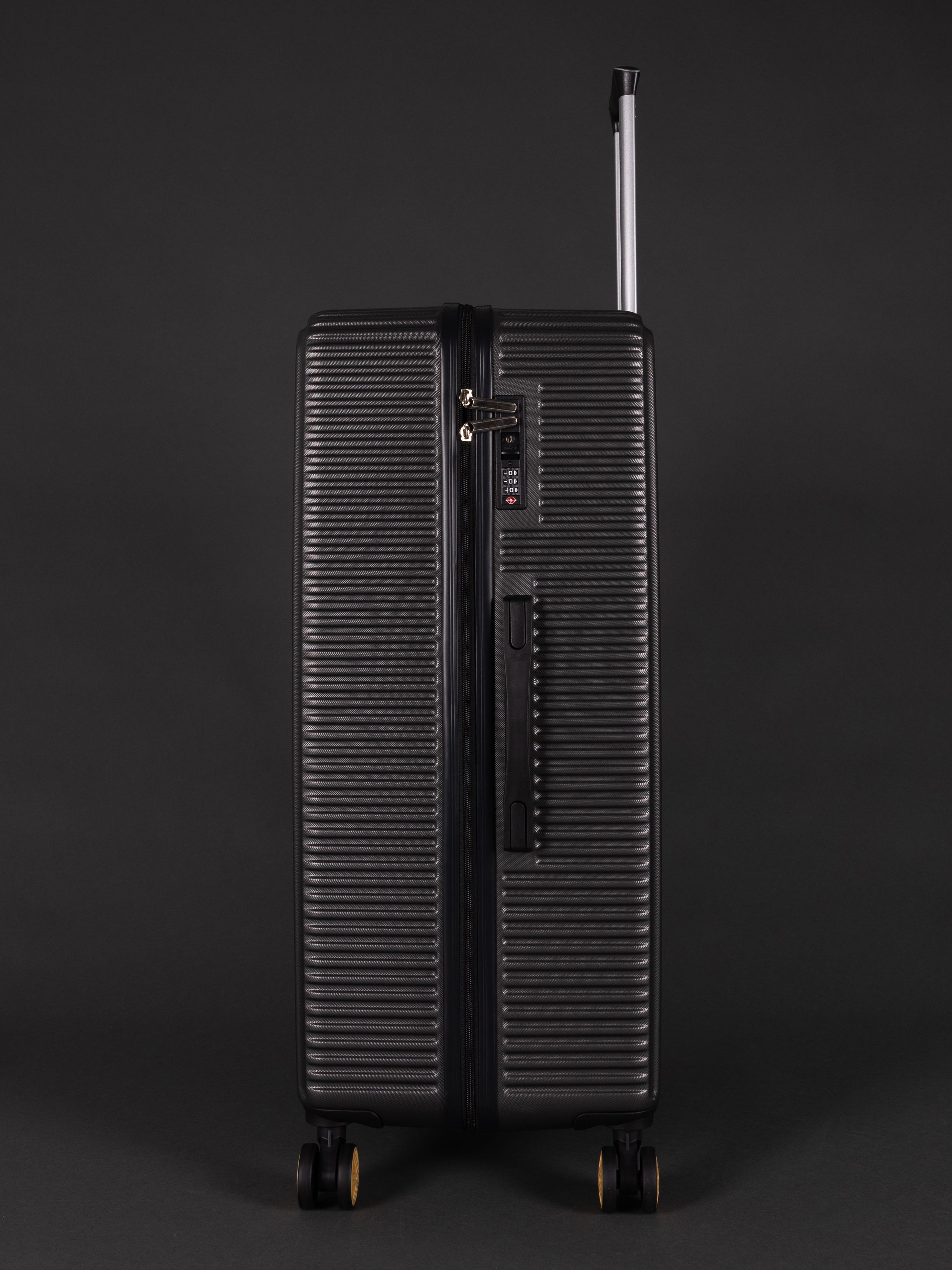 Highbury Dark Grey Hardside 3-Piece Luggage Set – Polypropylene Suitcases with 8 Spinner Wheels (20", 25", 29")