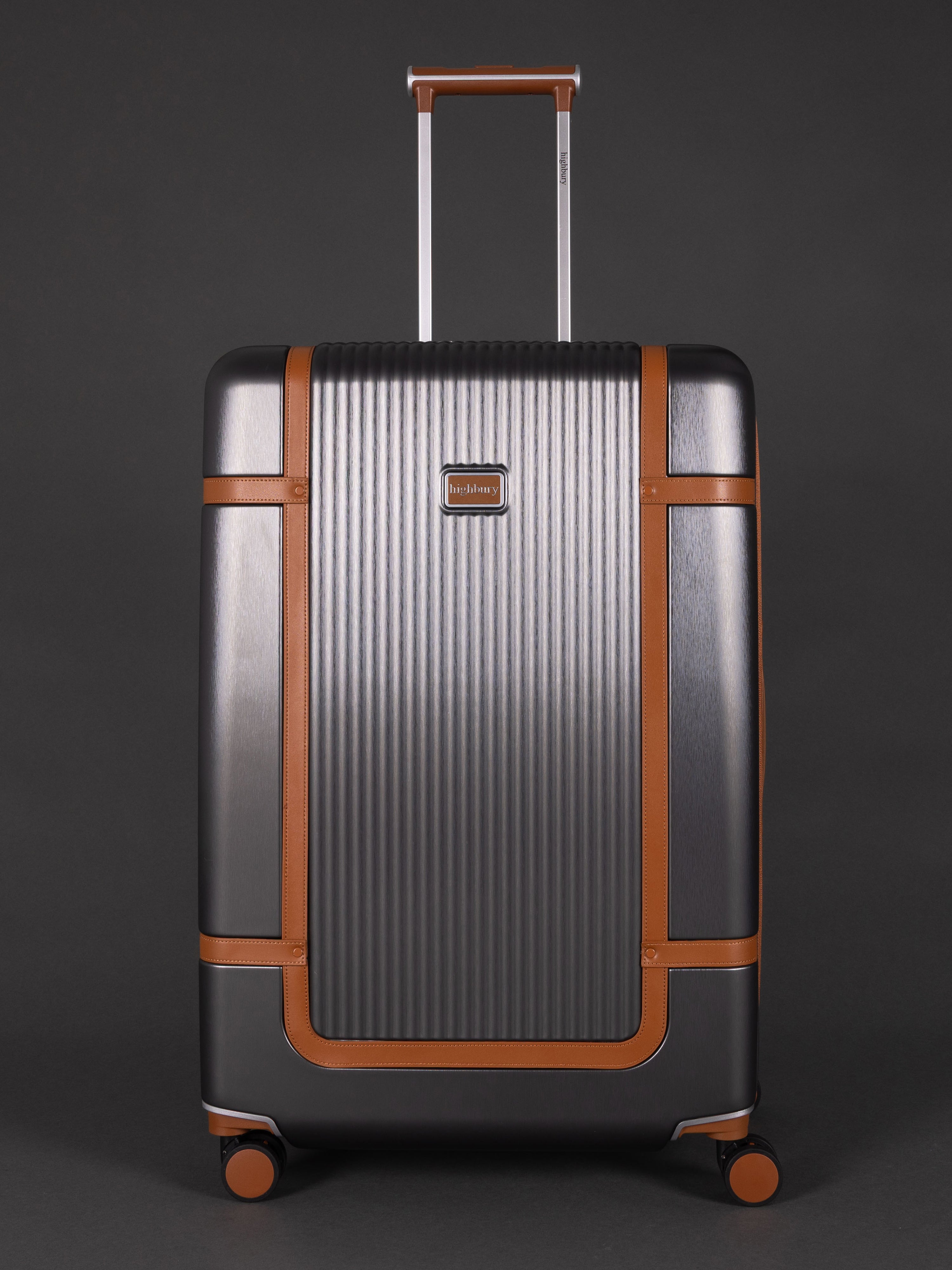 "29 inch large Dark Grey spinner suitcase with TSA-approved lock"