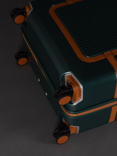 Highbury Elegance Forest Green TSA Hard-Shell 4-Wheel Spinner Luggage – 10 Year Warranty