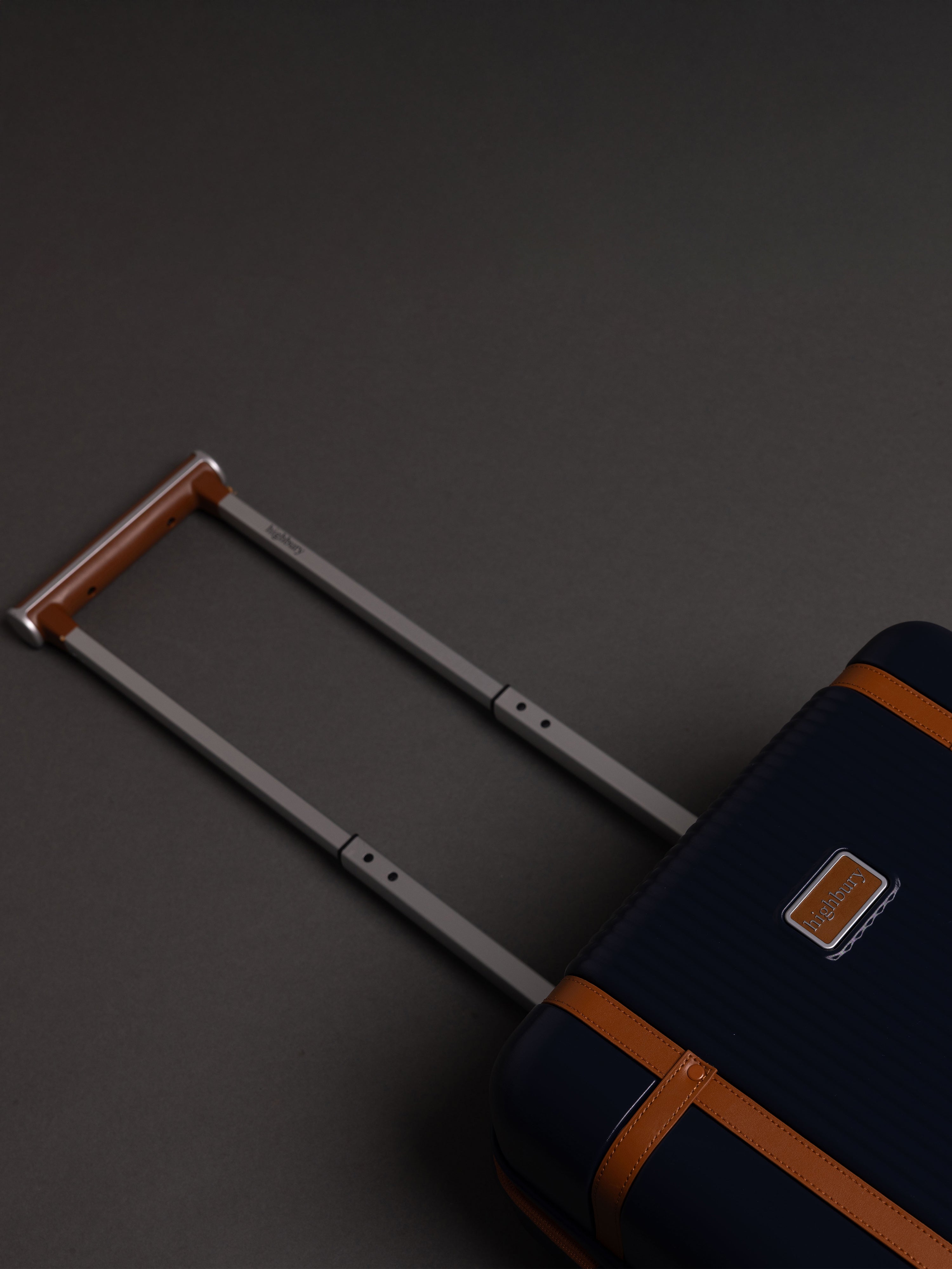 Highbury Elegance Navy TSA Hard-Shell 4-Wheel Spinner Luggage – 10 Year Warranty