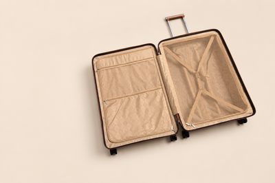 Highbury Elegance Navy TSA Hard-Shell 4-Wheel Spinner Luggage – 10 Year Warranty