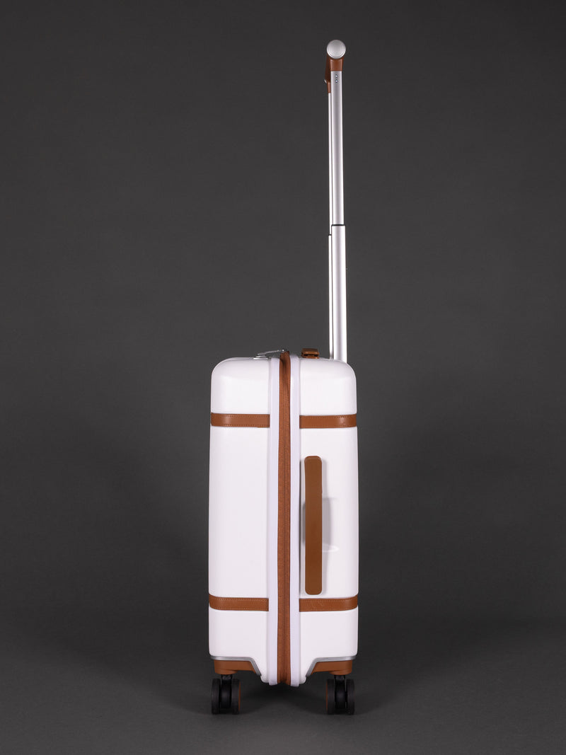 Highbury Elegance White TSA Hard-Shell 4-Wheel Spinner Luggage – 10 Year Warranty