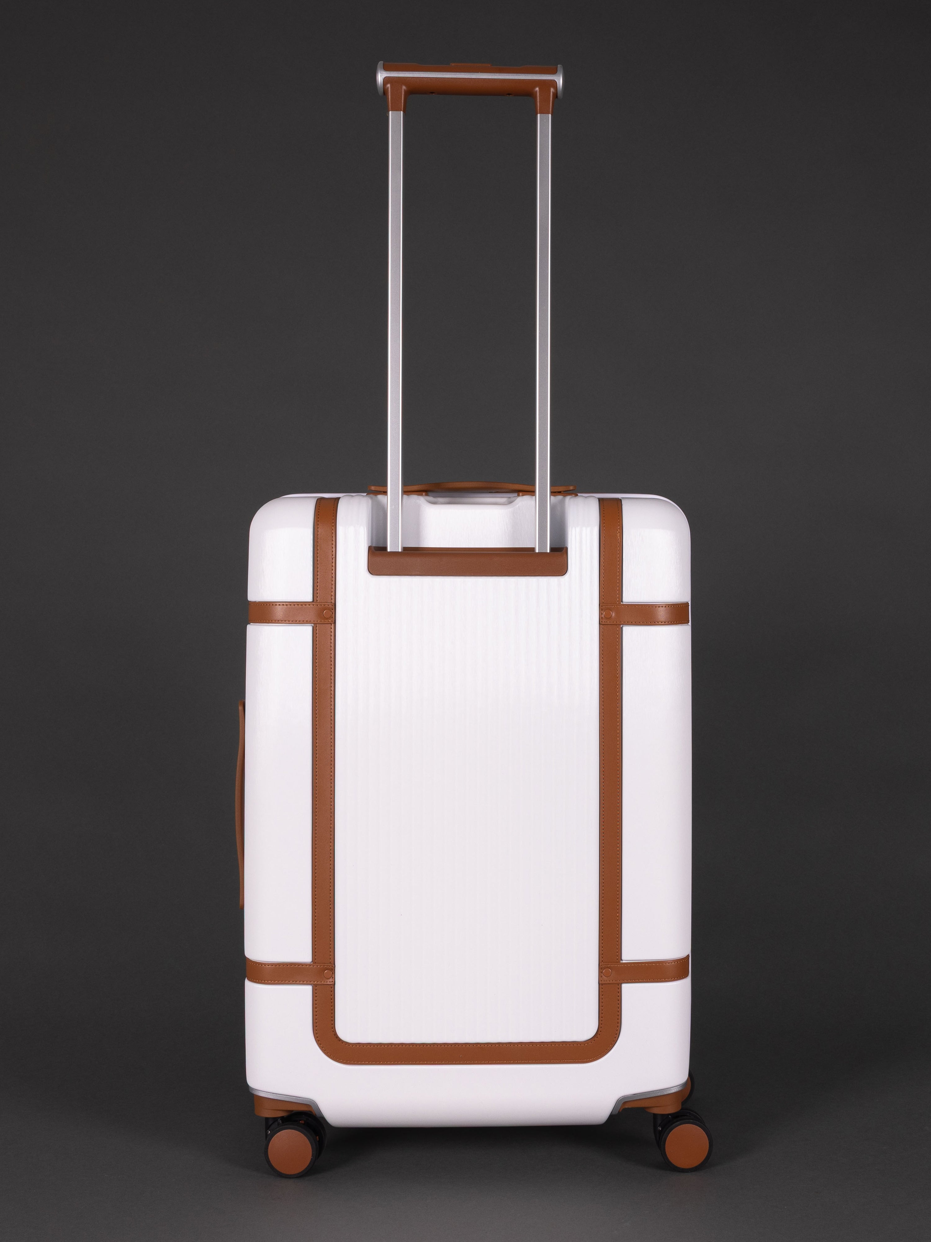 Highbury Elegance White TSA Hard-Shell 4-Wheel Spinner Luggage – 10 Year Warranty