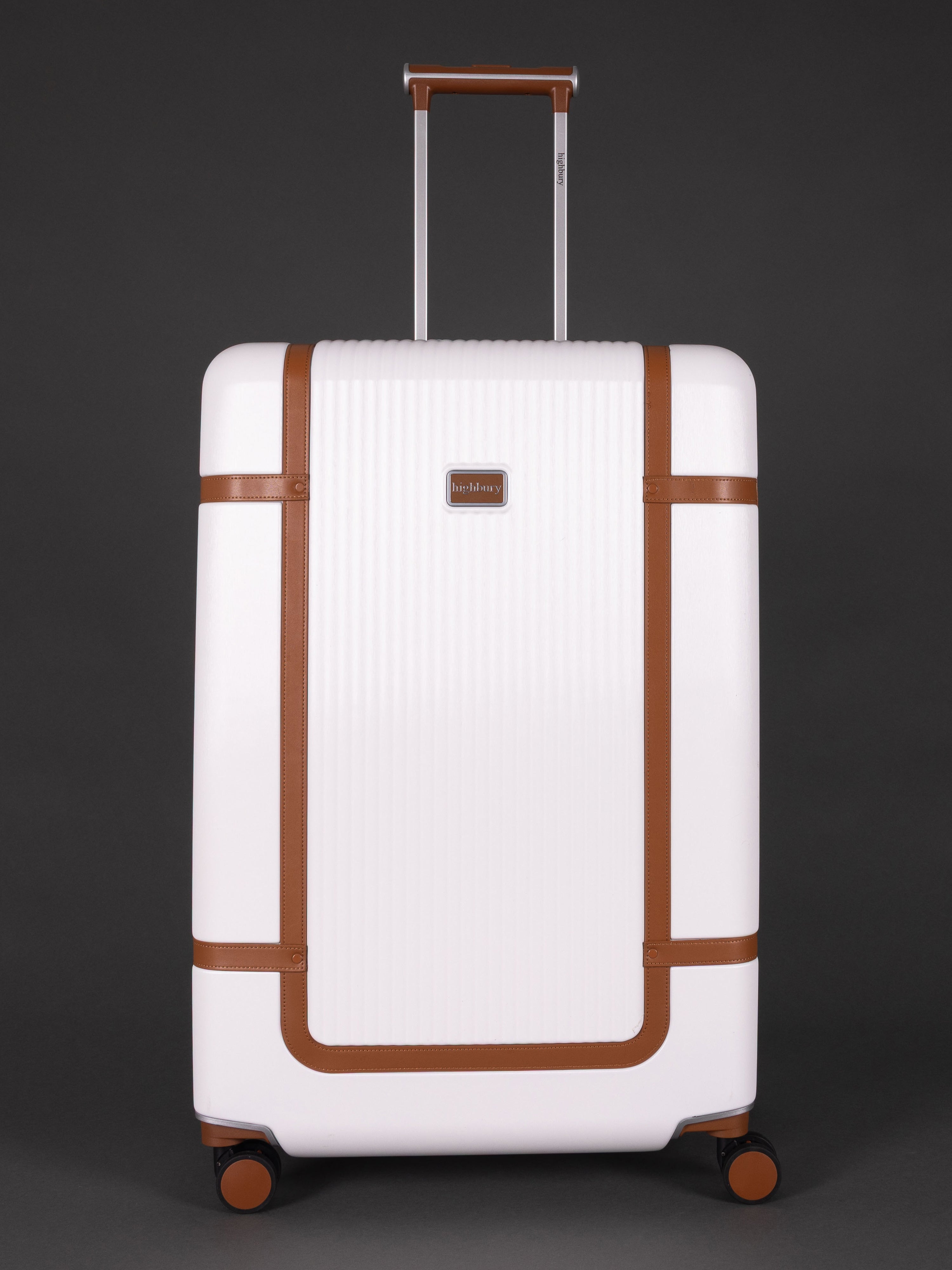 "Highbury Elegance White hard shell luggage set – 3 suitcases"