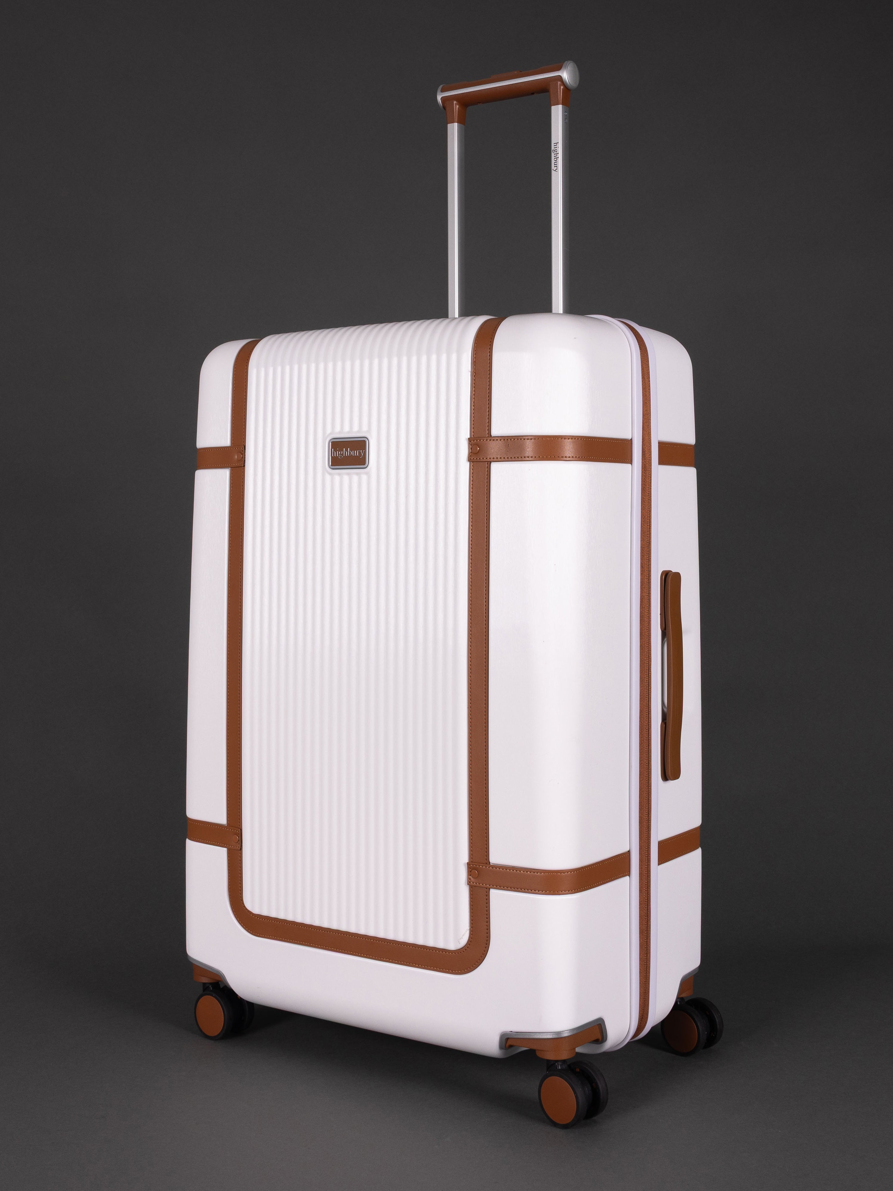 "29 inch large White spinner suitcase with TSA-approved lock"