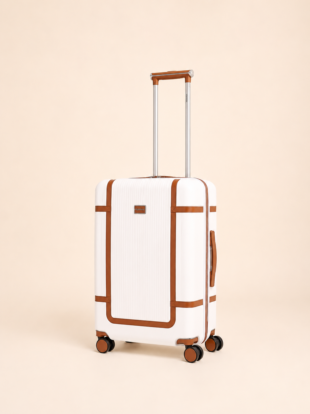 Highbury Elegance White TSA Hard-Shell 4-Wheel Spinner Luggage – 10 Year Warranty