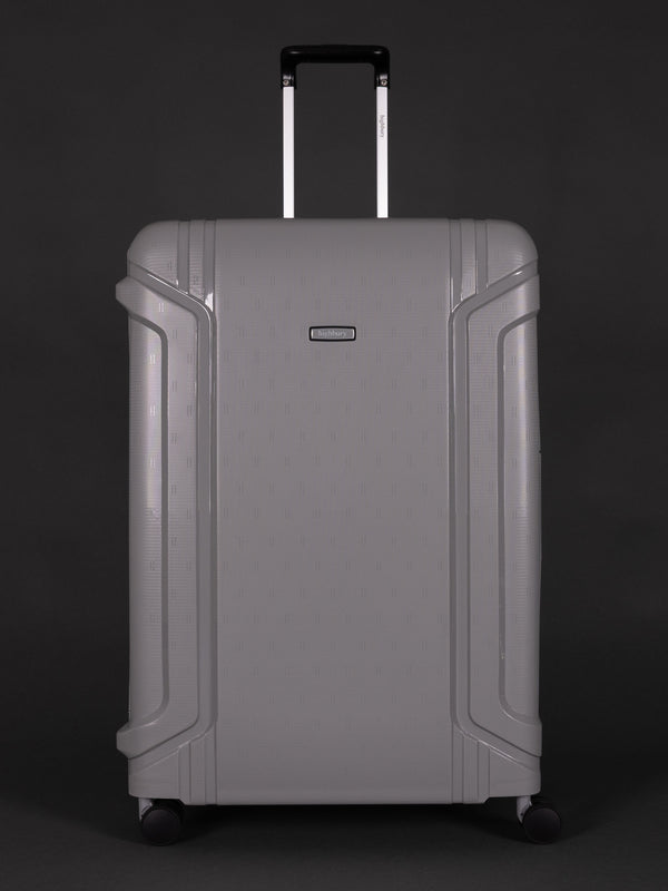 Highbury Guard Silver Hard Shell Luggage – TSA Lock Suitcase with 8 Spinner Wheels (3 Piece Set or Individual Sizes, 10-Year Warranty)