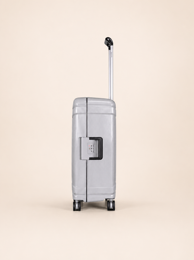 Highbury Guard Silver Hard Shell Luggage – TSA Lock Suitcase with 8 Spinner Wheels (3 Piece Set or Individual Sizes, 10-Year Warranty)