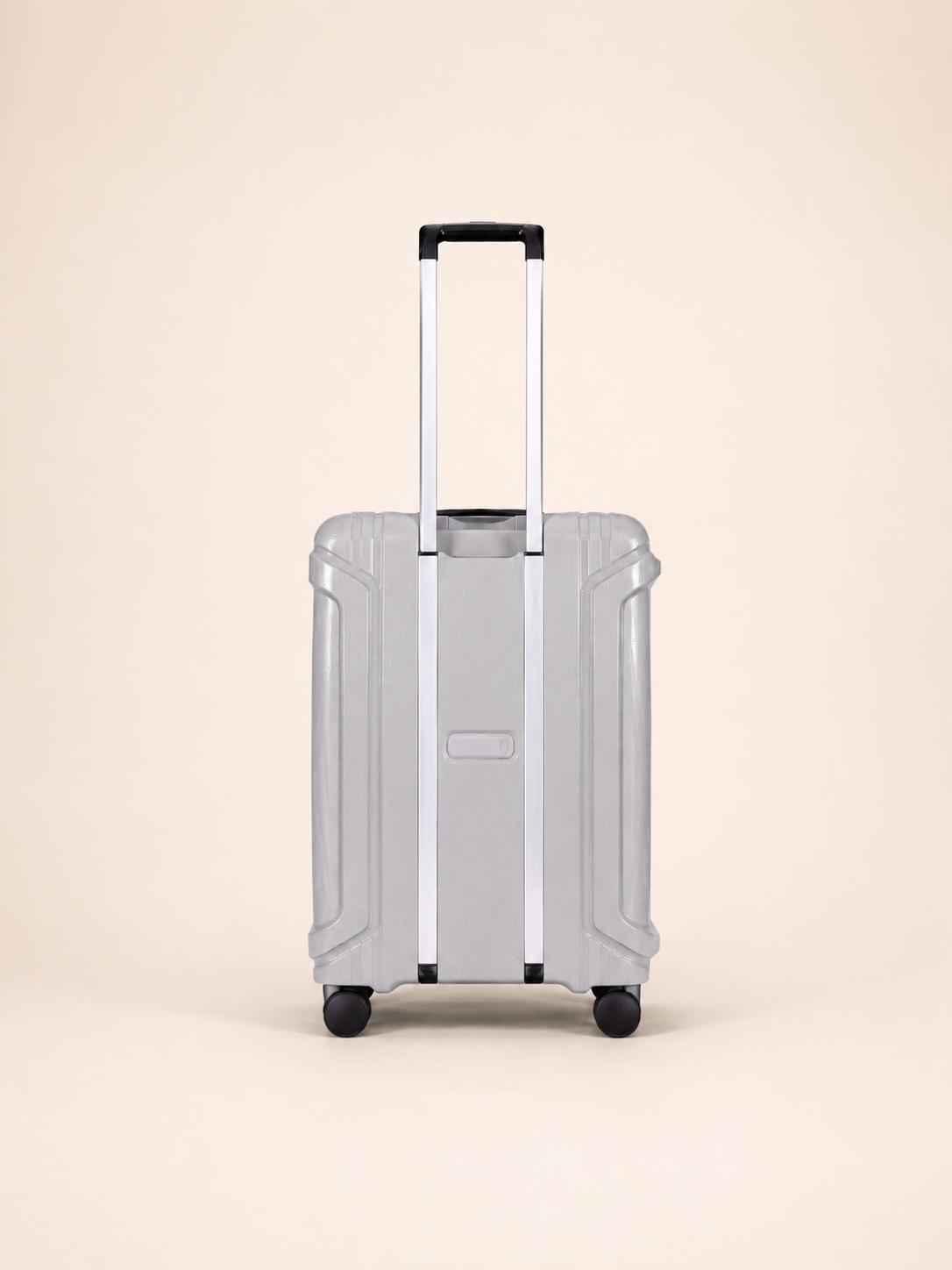 Highbury Guard Silver Hard Shell Luggage – TSA Lock Suitcase with 8 Spinner Wheels (3 Piece Set or Individual Sizes, 10-Year Warranty)