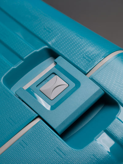 Highbury Guard Teal Hard Shell Luggage – TSA Lock Suitcase with 8 Spinner Wheels (3 Piece Set or Individual Sizes, 10-Year Warranty)