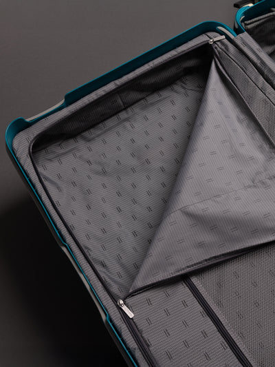 Highbury Guard Teal Hard Shell Luggage – TSA Lock Suitcase with 8 Spinner Wheels (3 Piece Set or Individual Sizes, 10-Year Warranty)