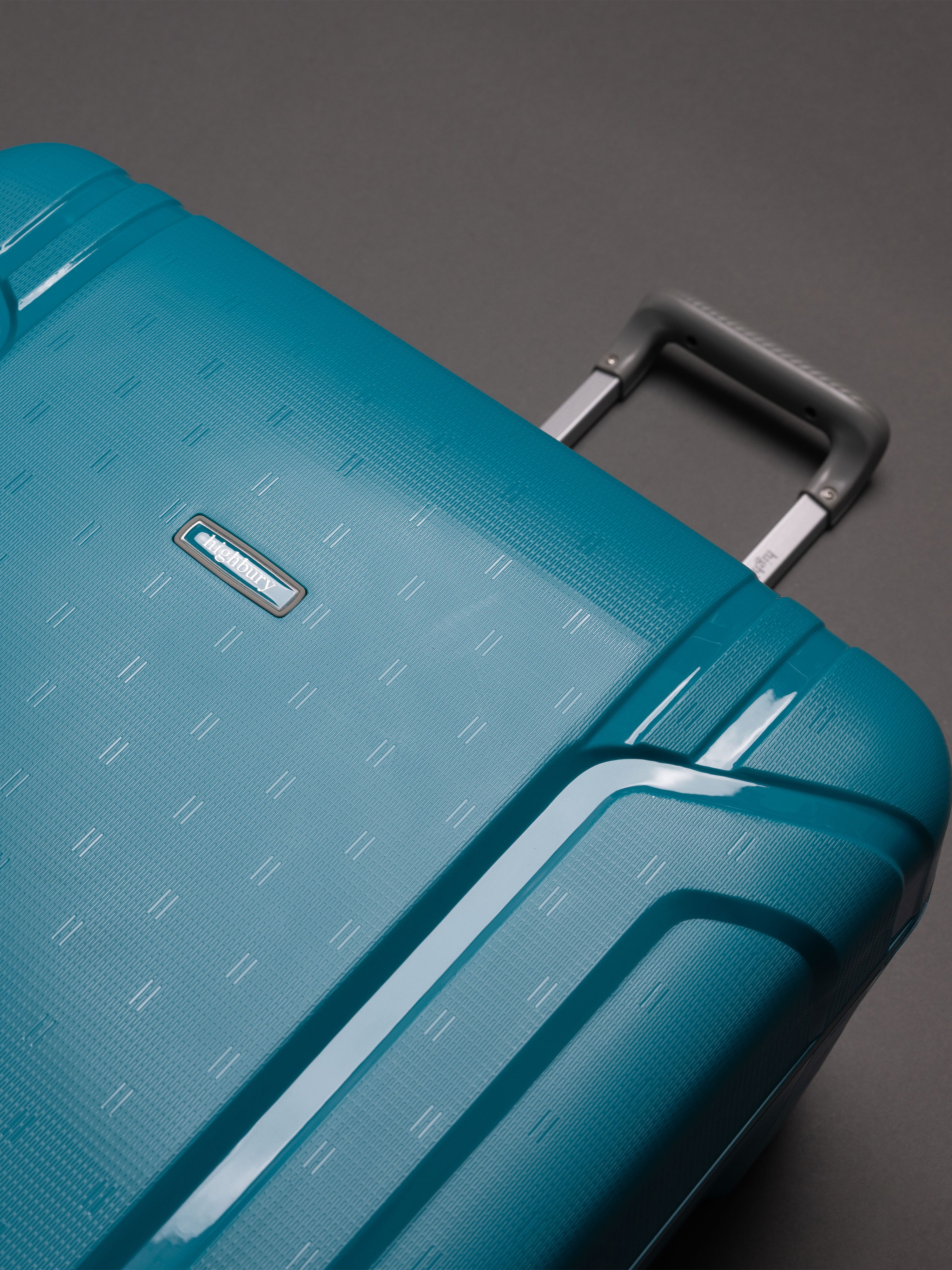 Highbury Guard Teal Hard Shell Luggage – TSA Lock Suitcase with 8 Spinner Wheels (3 Piece Set or Individual Sizes, 10-Year Warranty)