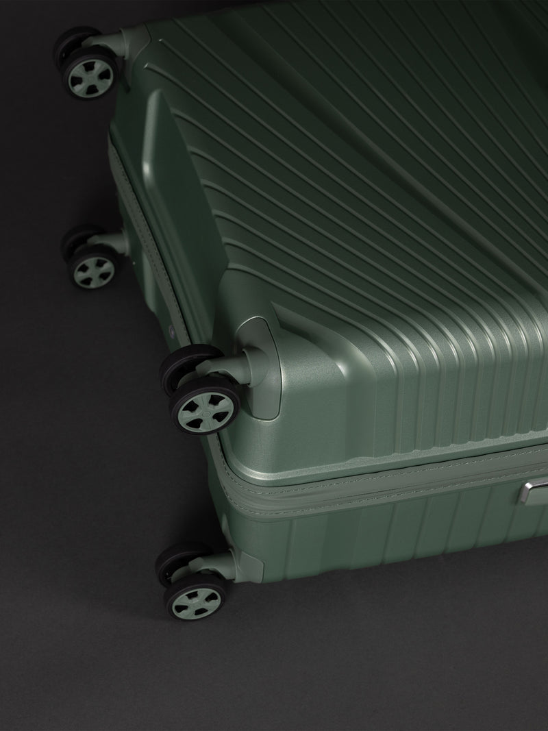 Highbury Helios Ultra-Light Green Polypropylene Luggage Set – Hard Shell Spinner Suitcases with TSA Lock (20", 24", 28", 10-Year Warranty)