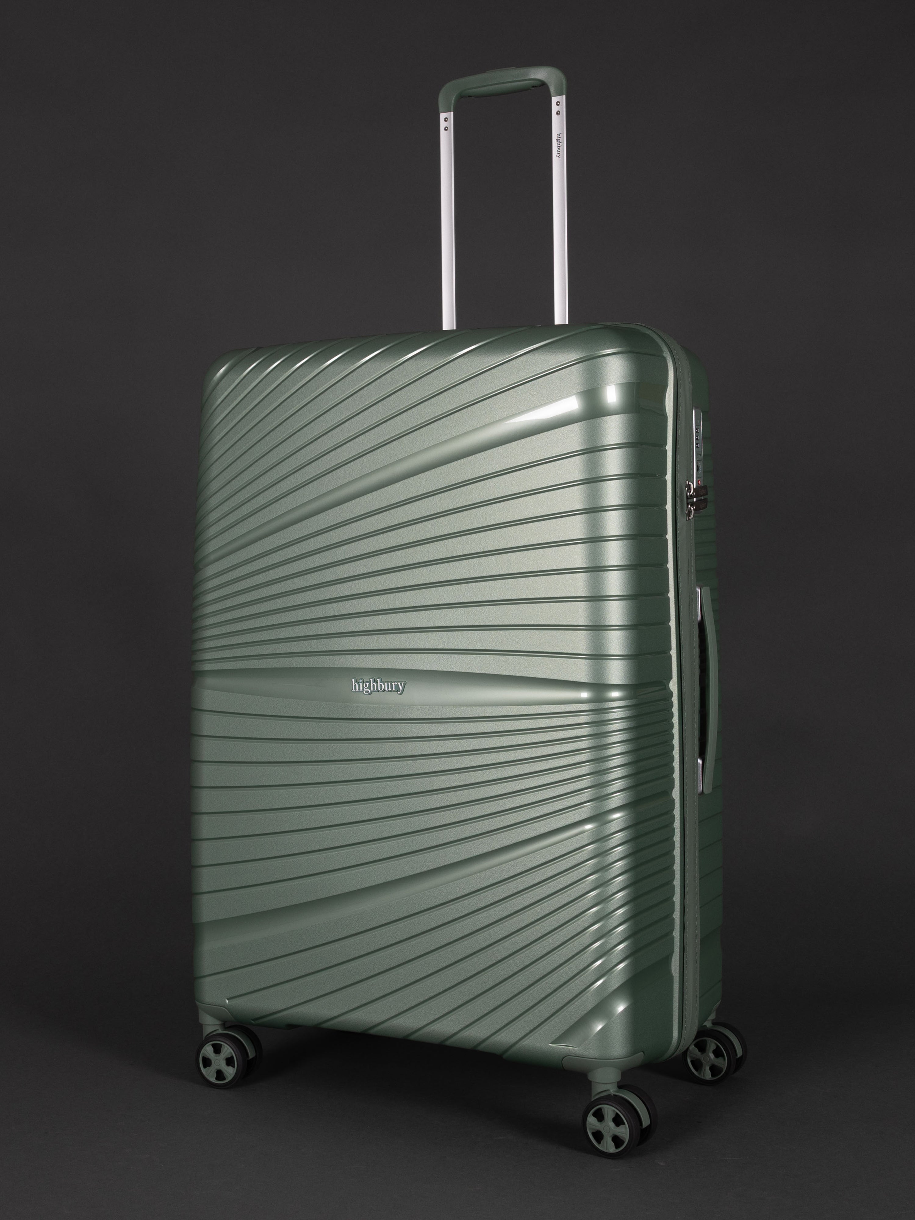 "Highbury Helios ultra-light green polypropylene luggage set with TSA lock – 3 suitcases"