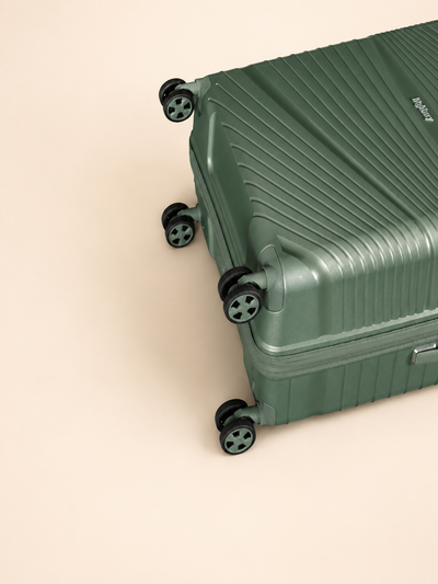 Highbury Helios Ultra-Light Green Polypropylene Luggage Set – Hard Shell Spinner Suitcases with TSA Lock (20", 24", 28", 10-Year Warranty)