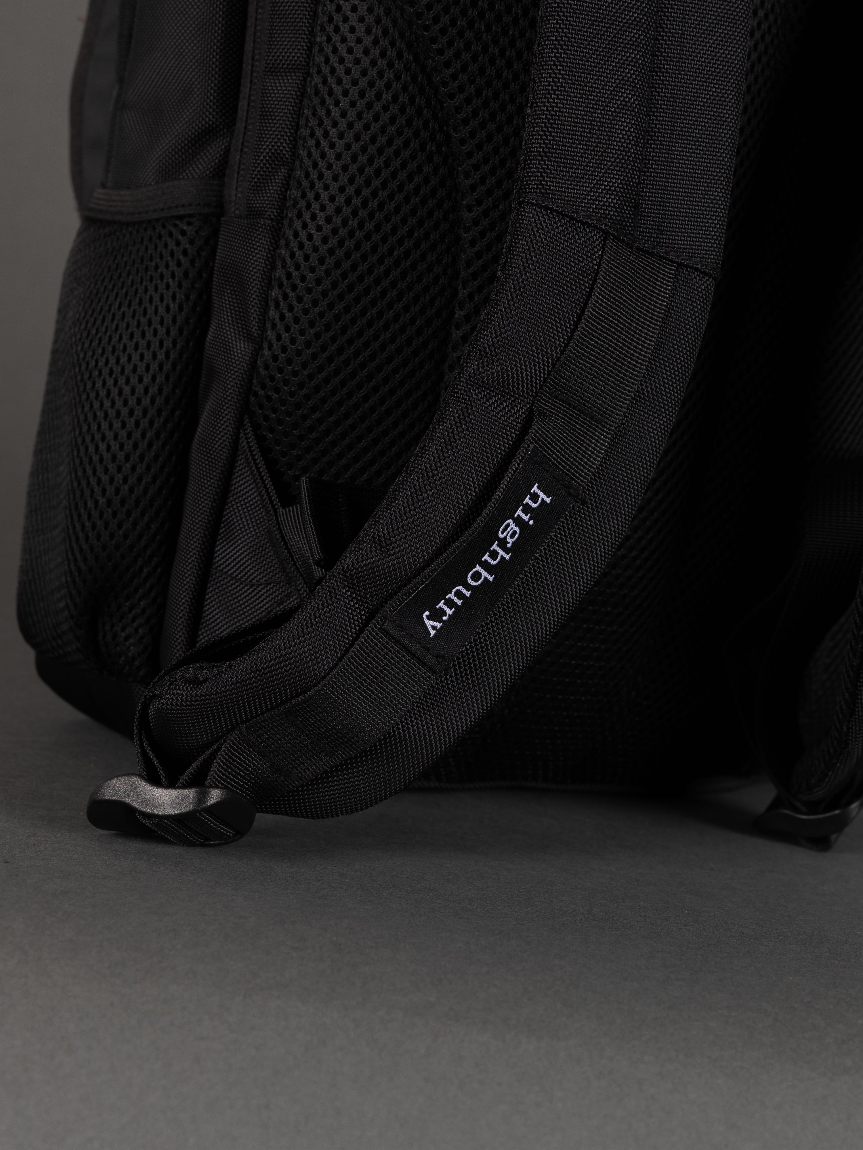 Highbury 18-Inch Black Laptop Backpack – 1680D Polyester Work, School & Travel Bag