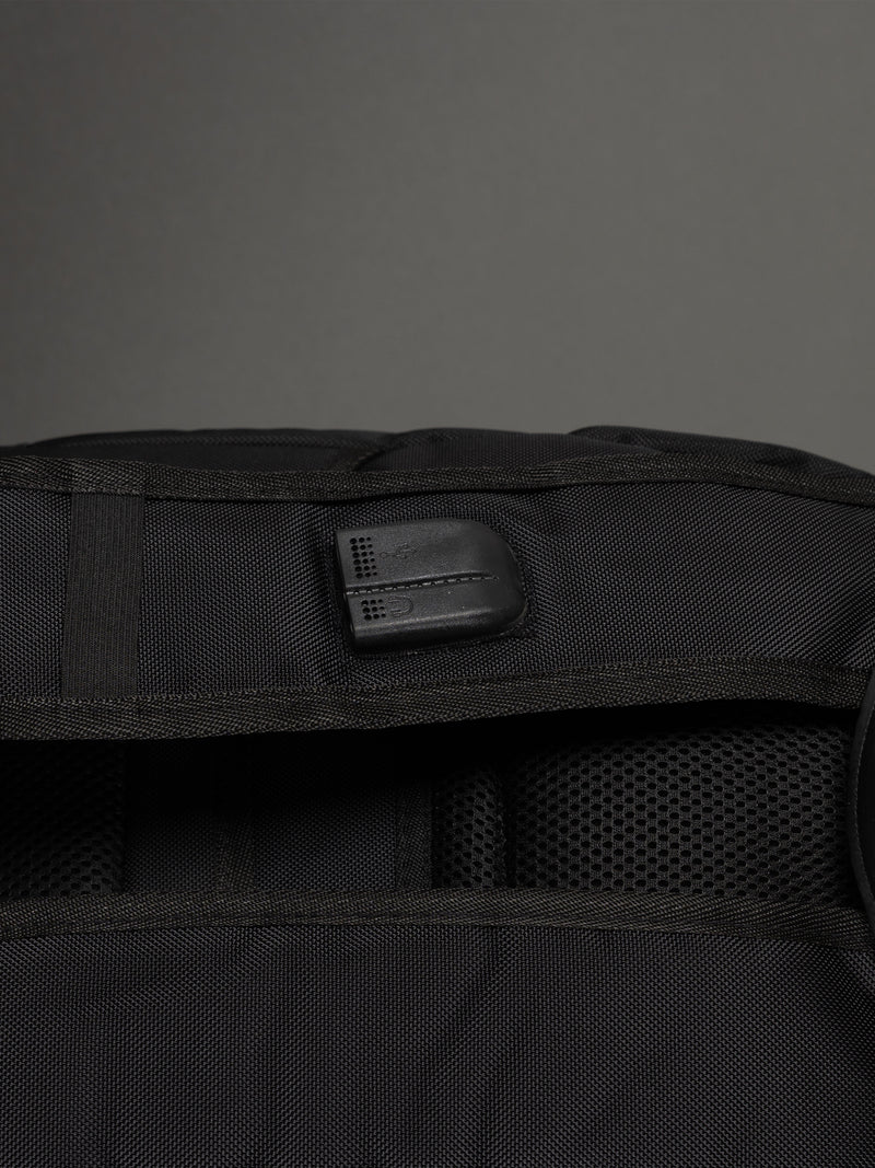 Highbury 16.5-Inch Laptop Business Backpack – Premium 1680D Polyester Rucksack with USB & AUX Port