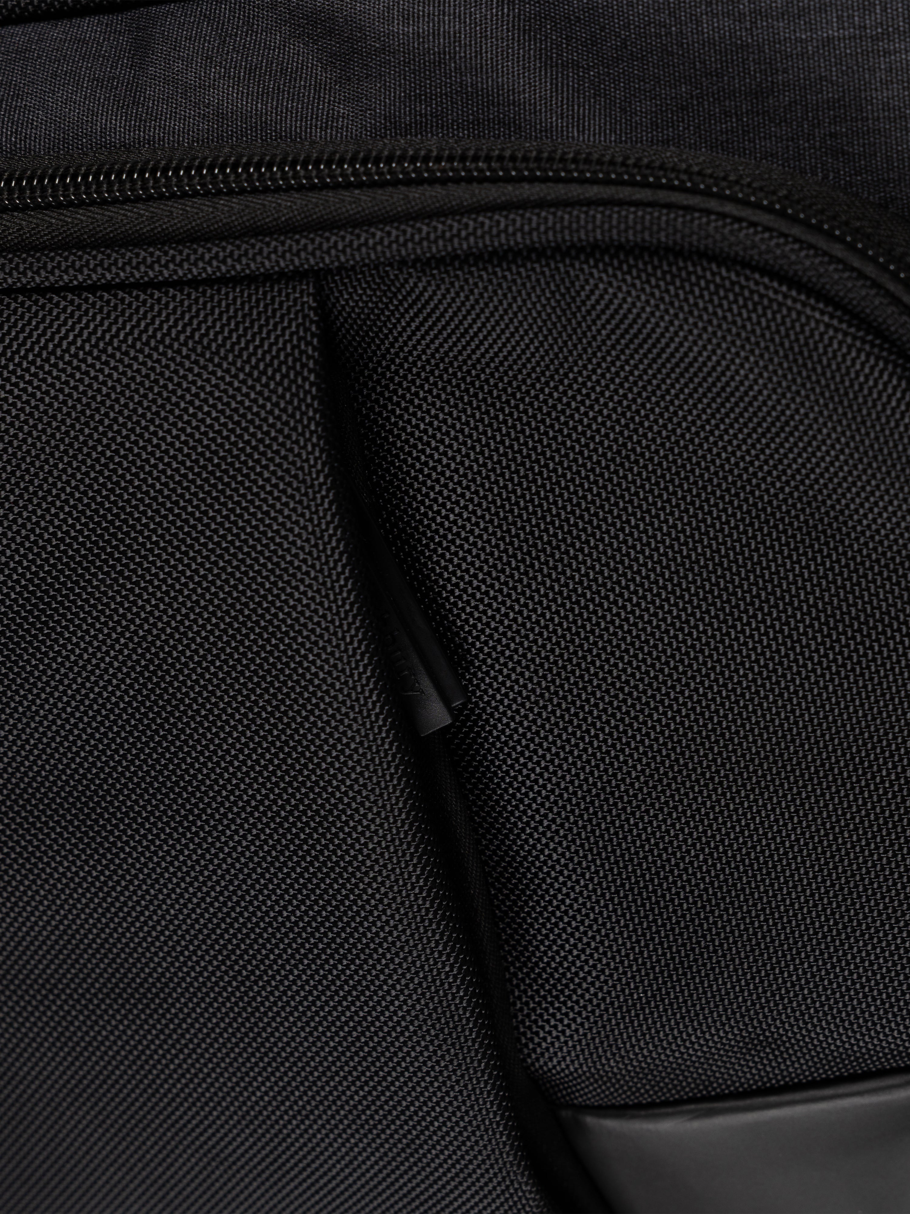 Highbury 16.5-Inch Laptop Business Backpack – Premium 1680D Polyester Rucksack with USB & AUX Port
