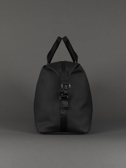 Highbury 18-Inch Spacious Travel Black Tote Bag – Cabin-Approved, Lightweight & Versatile