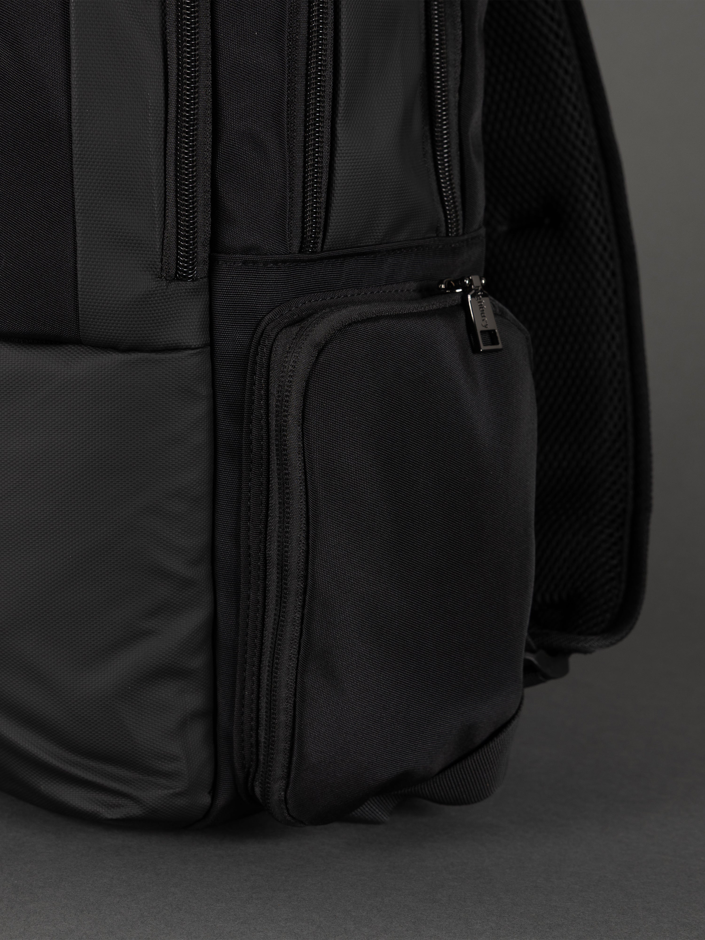 Highbury 17-Inch Black Cabin Backpack – Organiser Laptop Rucksack for Business, School & Travel