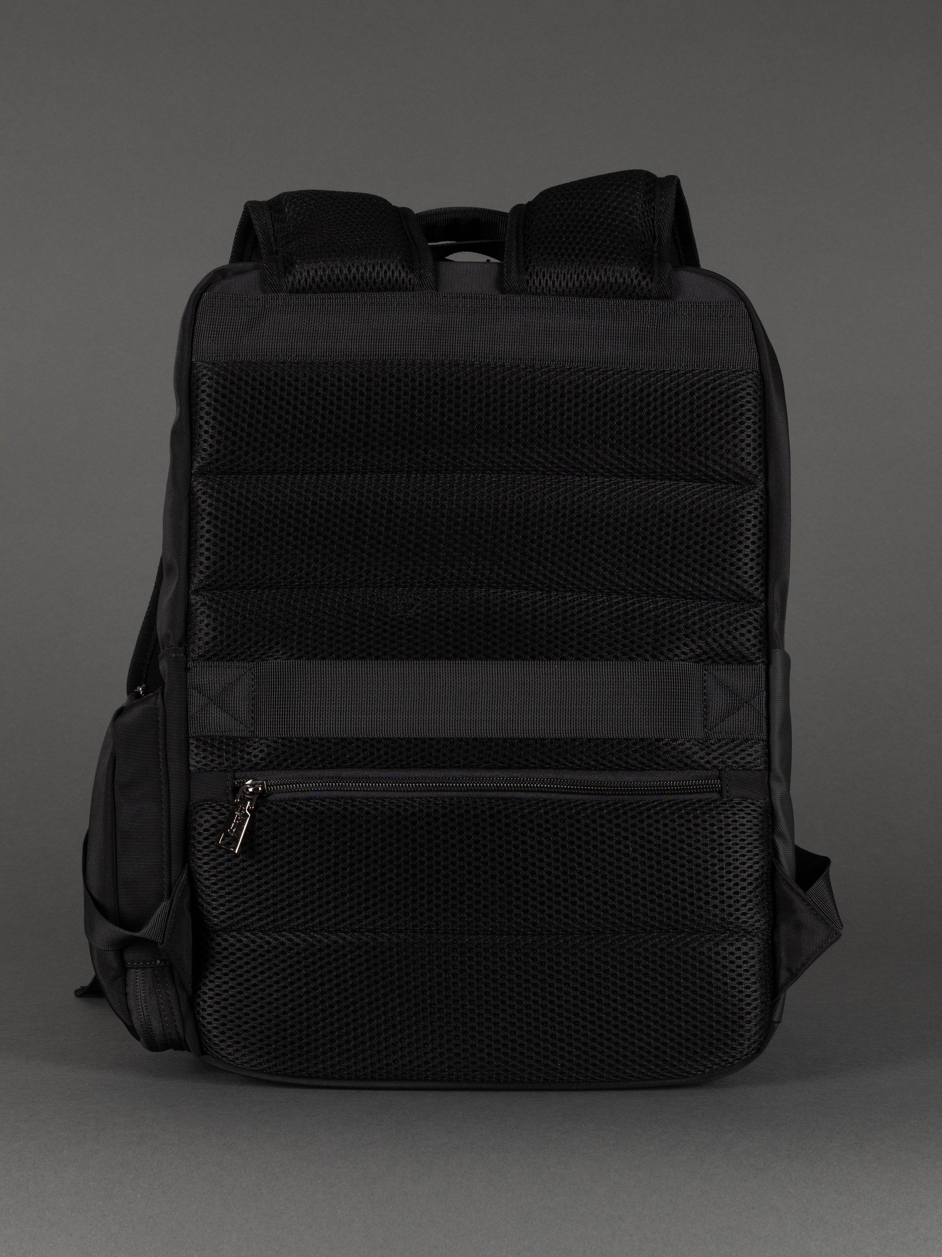 Highbury 17-Inch Black Cabin Backpack – Organiser Laptop Rucksack for Business, School & Travel