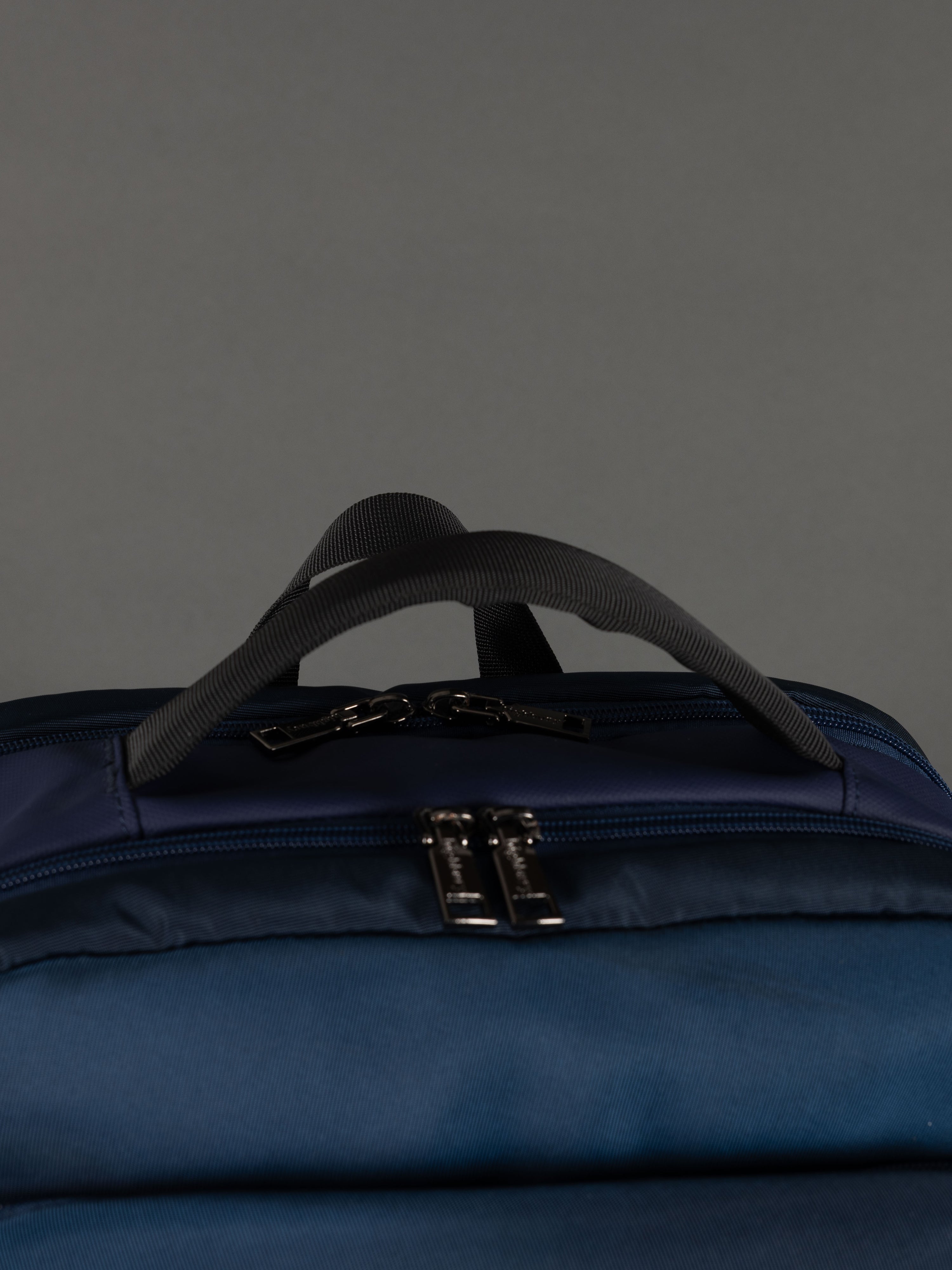 Highbury 17-Inch Navy Cabin Backpack – Organiser Laptop Rucksack for Business, School & Travel