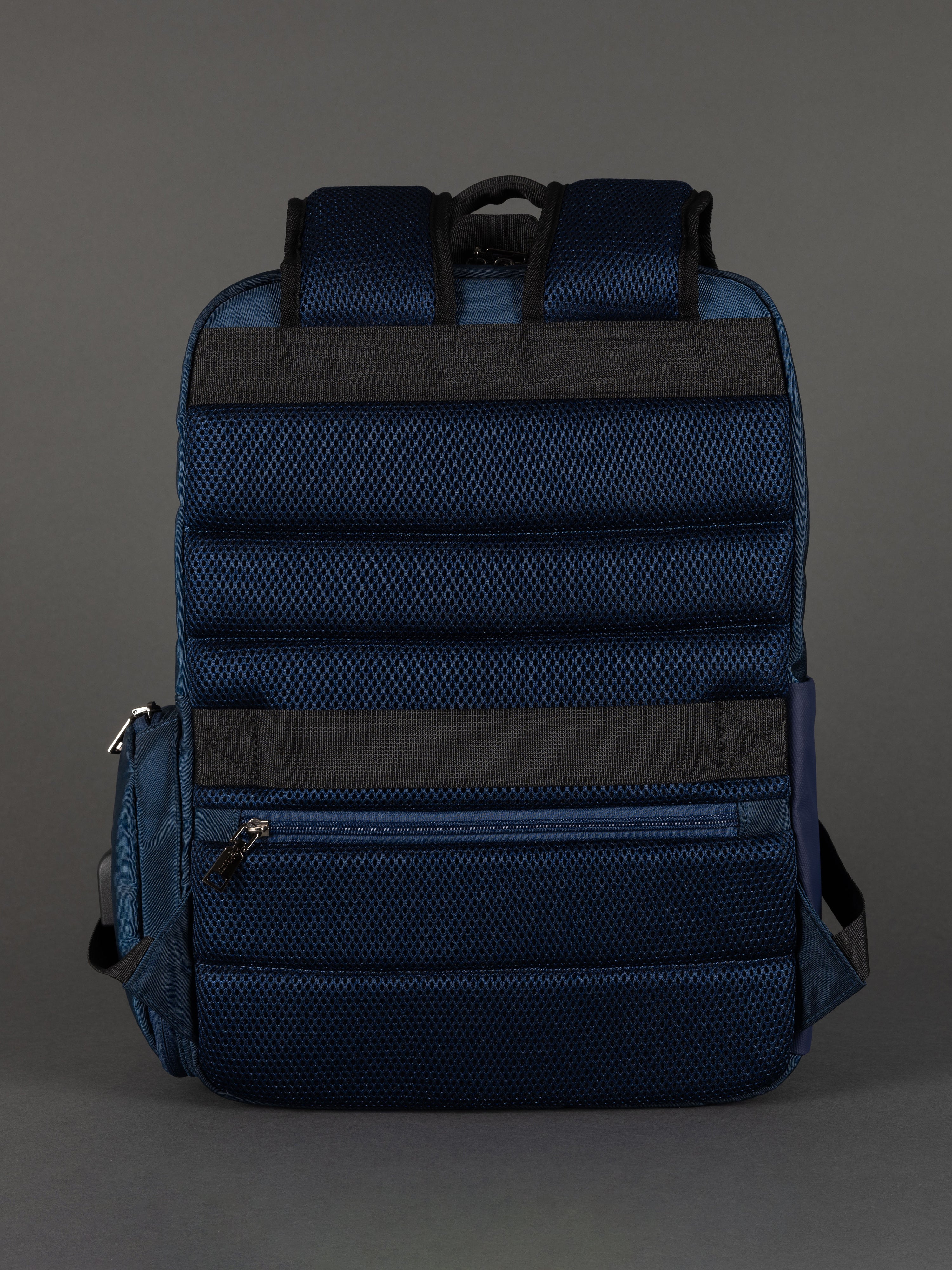 Highbury 17-Inch Navy Cabin Backpack – Organiser Laptop Rucksack for Business, School & Travel