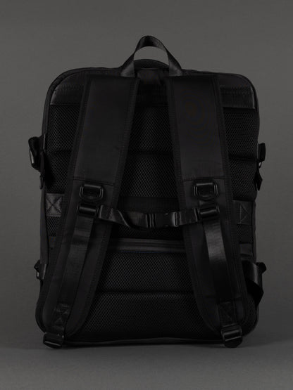 Highbury 18-Inch Black Cabin Backpack – Expandable Travel Laptop Rucksack with USB Charging Port