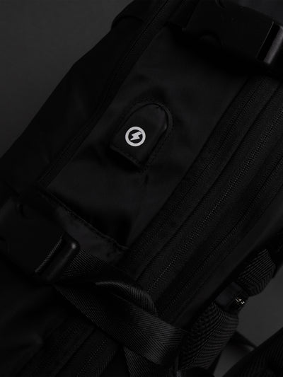 Highbury 18-Inch Black Cabin Backpack – Expandable Travel Laptop Rucksack with USB Charging Port