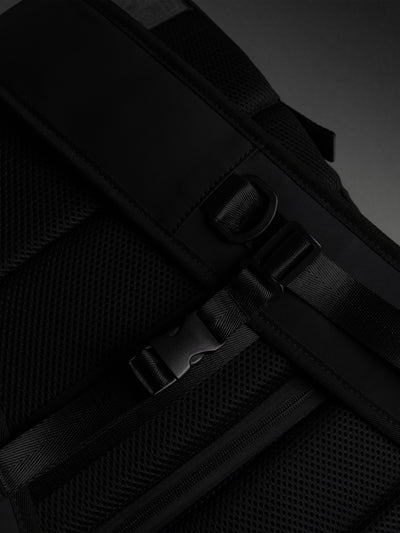 Highbury 18-Inch Black Cabin Backpack – Expandable Travel Laptop Rucksack with USB Charging Port