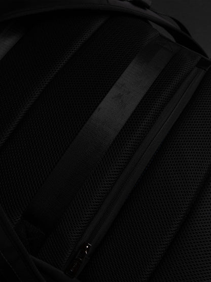 Highbury 18-Inch Black Cabin Backpack – Expandable Travel Laptop Rucksack with USB Charging Port