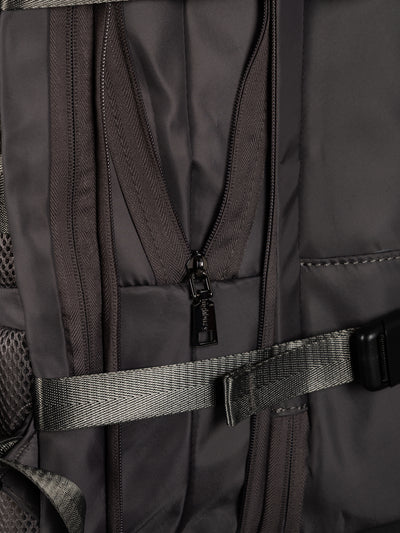 Highbury 18-Inch Grey Cabin Backpack – Expandable Travel Laptop Rucksack with USB Charging Port
