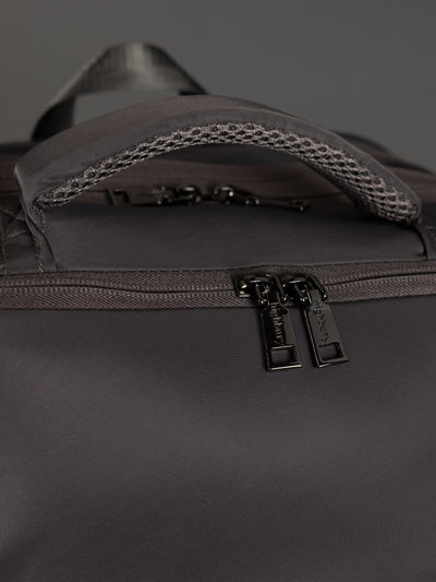 Highbury 18-Inch Grey Cabin Backpack – Expandable Travel Laptop Rucksack with USB Charging Port