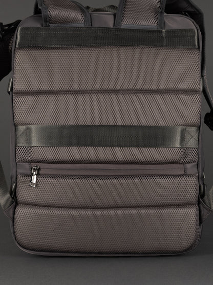 Highbury 18-Inch Grey Cabin Backpack – Expandable Travel Laptop Rucksack with USB Charging Port